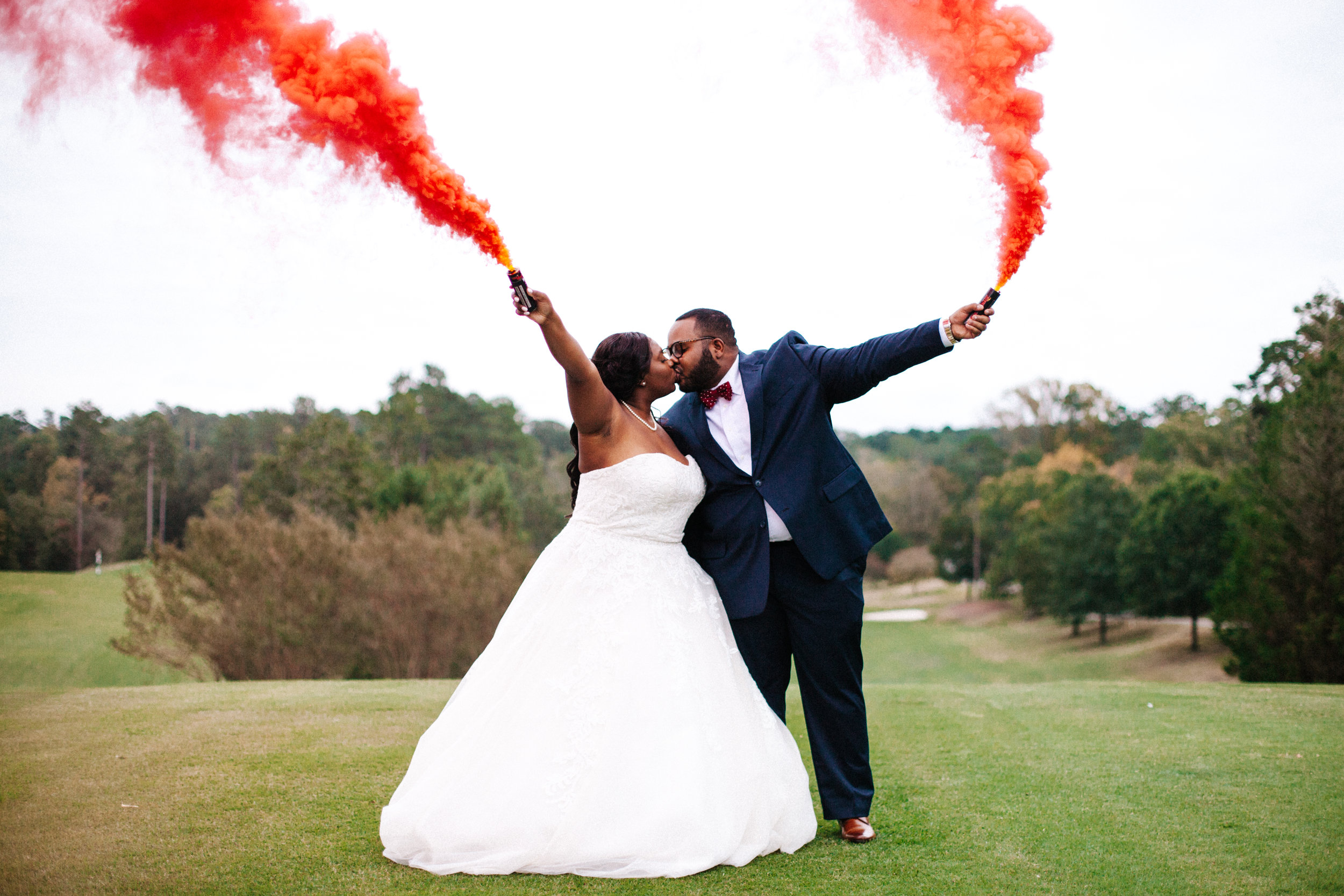  Hope Valley Country Club, Raleigh NC | Fall wedding | Red smoke bomb wedding photos | Marina Rey Photography 