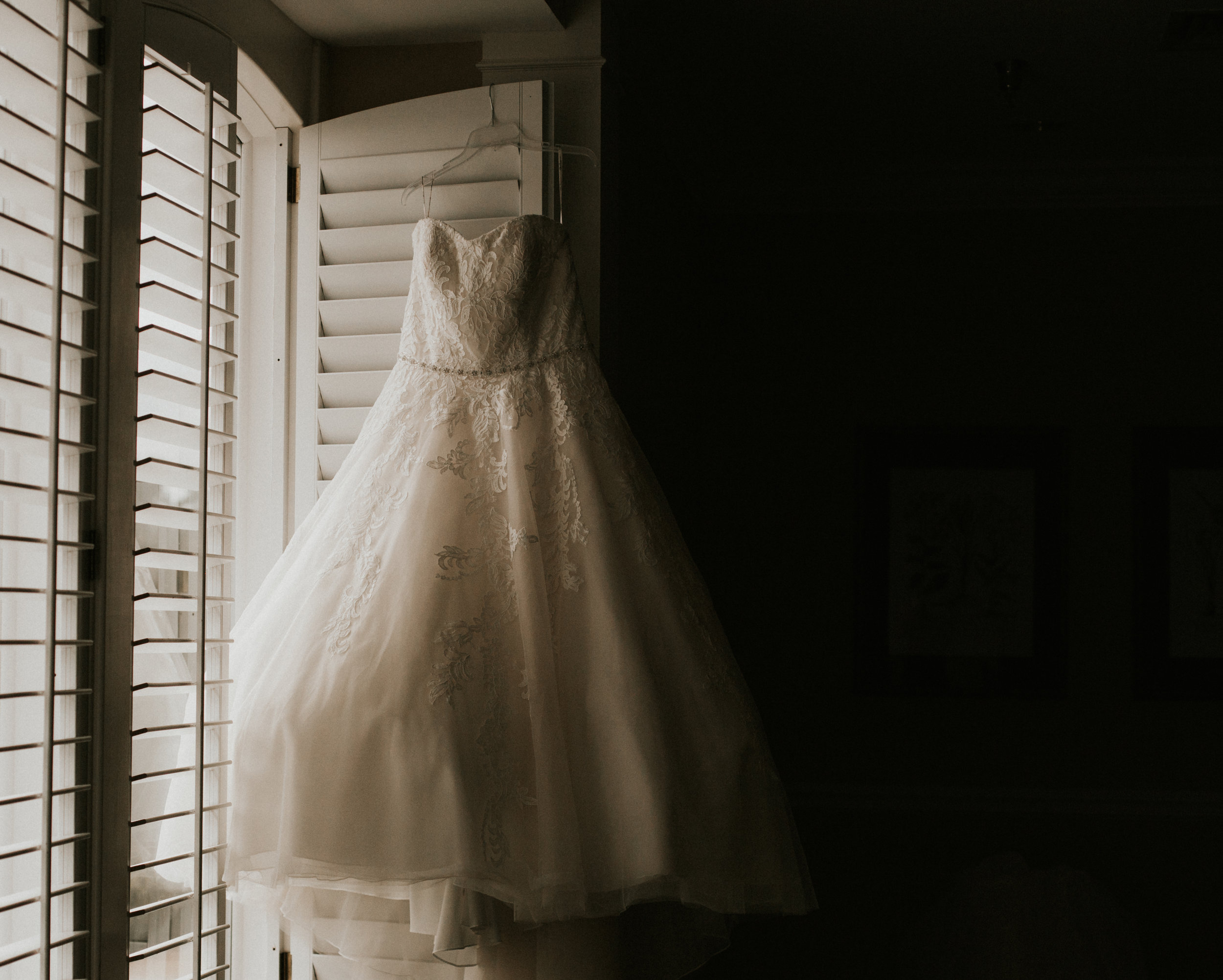  Hope Valley Country Club, Raleigh NC | Fall wedding | Sweetheart ball gown wedding dress | Marina Rey Photography 